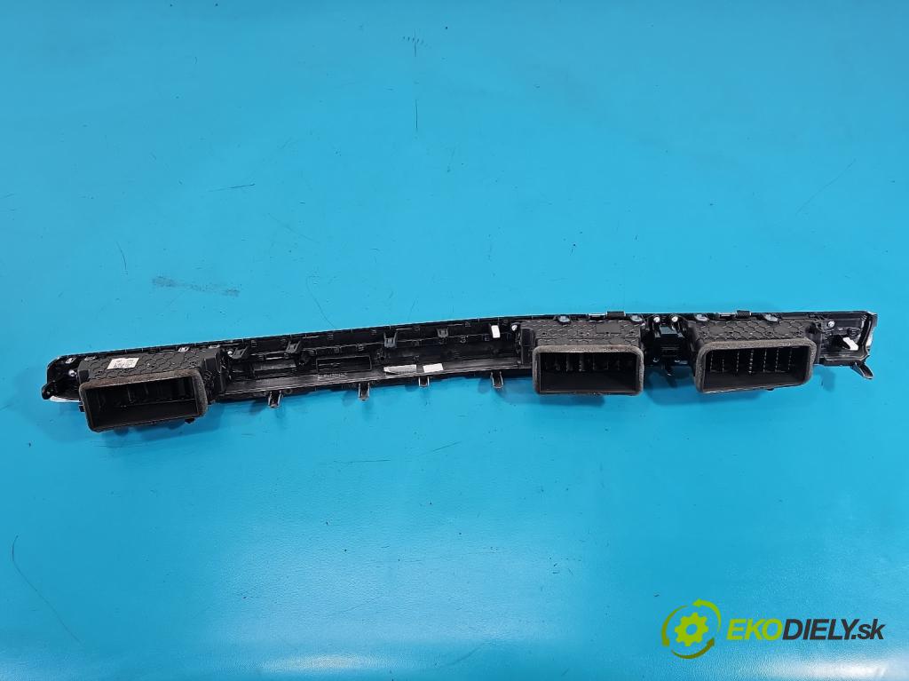 Hyundai Elantra VII 2020- 1.6 16V manual 90.2 kW 1598 cm3 4- Mřížka: kúrenia stredová  (Mriežka kúrenia (fukár))