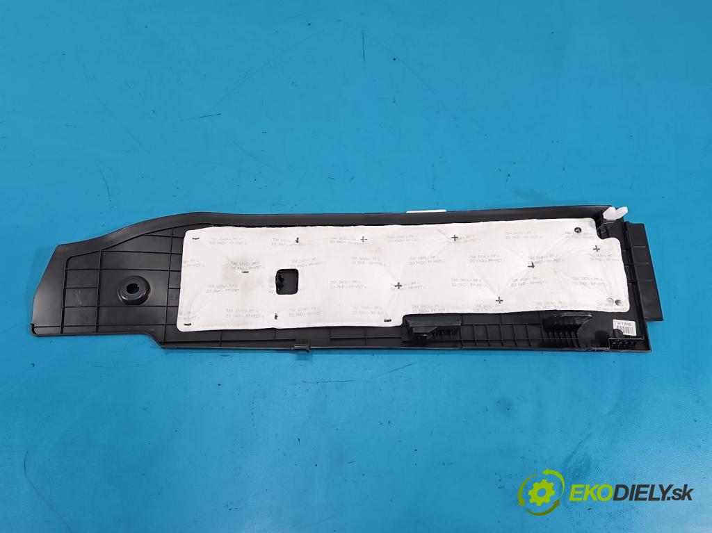 Hyundai Elantra VII 2020- 1.6 16V manual 90.2 kW 1598 cm3 4- kryt plast 84614-AA000