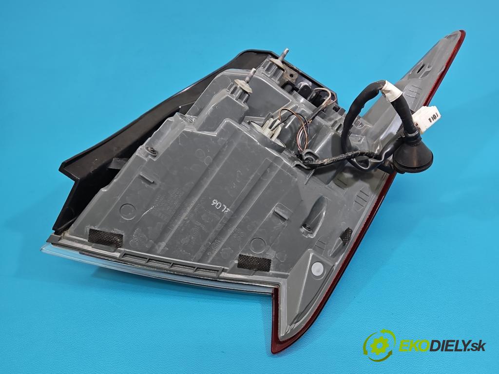 Hyundai Elantra VII 2020- 1.6 16V manual 90.2 kW 1598 cm3 4- svetlo / reflektor zadné ľavé 92401-AA000 (Kľučka dverí ostatné)