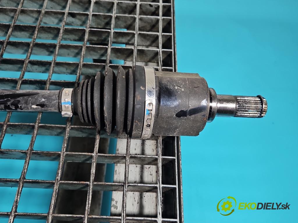 Hyundai Elantra VII 2020- 1.6 16V manual 90.2 kW 1598 cm3 4- poloos predné pravé 49501AA000