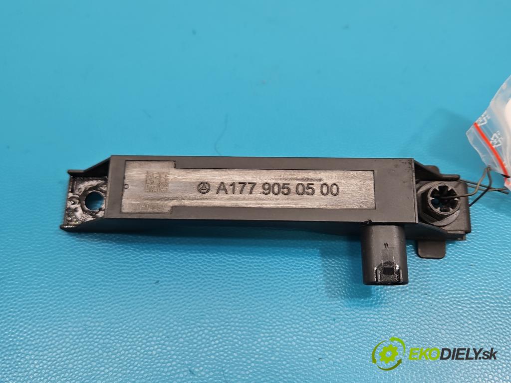 Mercedes A W177 2018- 2.0 T 306KM automatic 225 kW 1991 cm3 4- Antena A1779050500