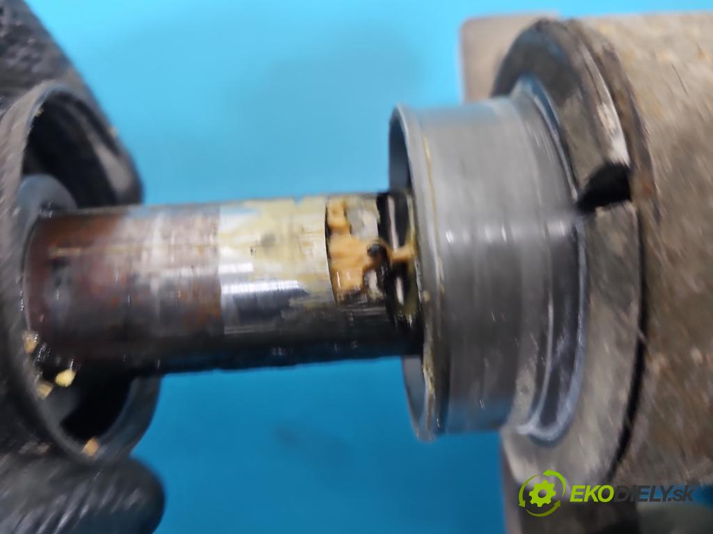 Vw Golf plus 1.9 tdi 105 hp manual 77 kW 1896 cm3 5- řízení volant 1K1423051BS