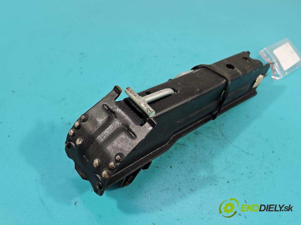 Vw Passat B6 2005-2010 1.9 tdi 105 HP manual 77 kW 1896 cm3 5- mechanizmus okna automobilovy 3C0011031B