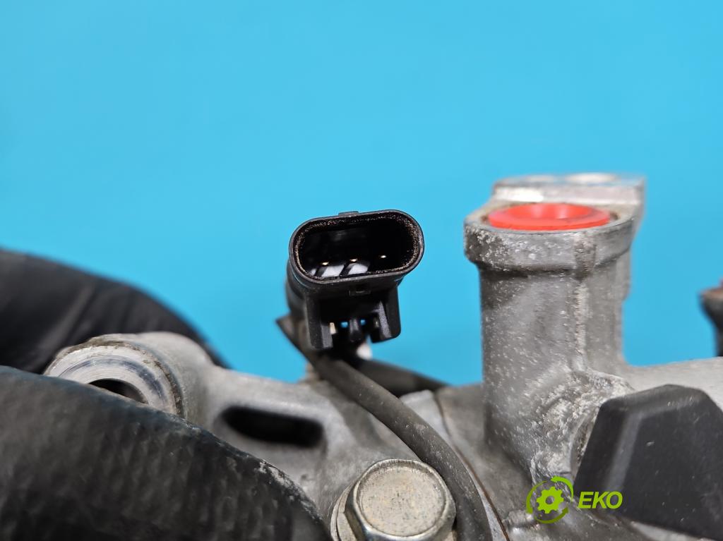 Mercedes E W213 2016-2023 2.0 CDI 194KM: automatic 143 kW 1950 cm3 4- Kompresor: klimatizácie A0008304500 (Kompresor klimatizácie)