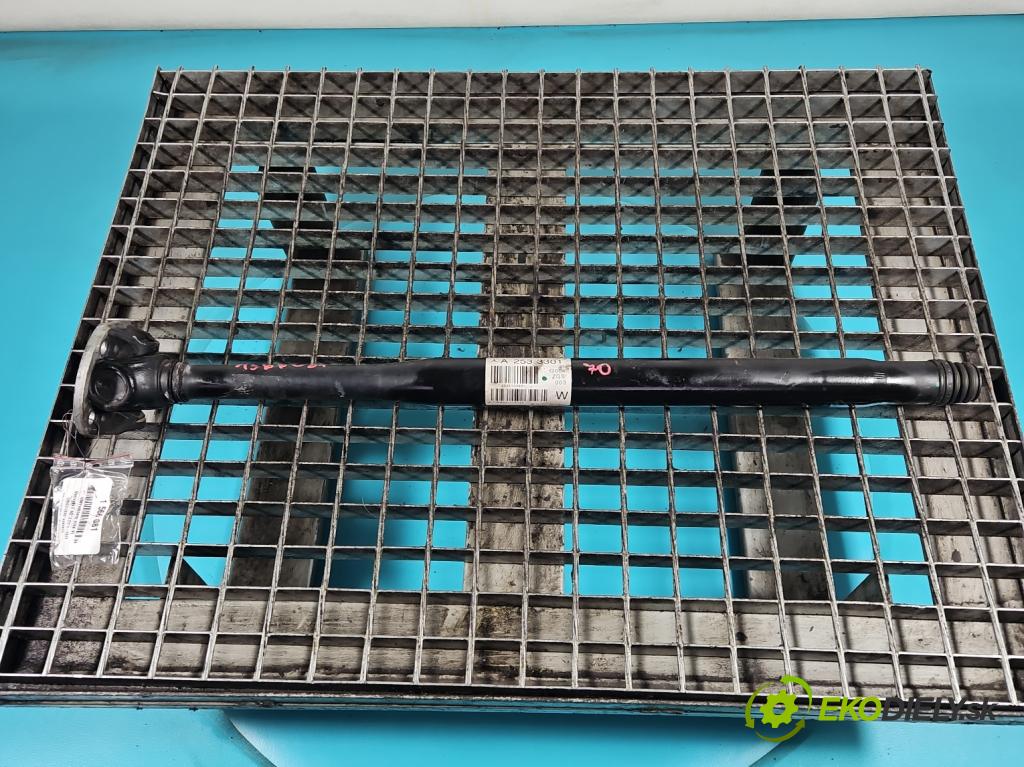 Mercedes E W213 2016-2023 2.0 CDI 194KM automatic 143 kW 1950 cm3 4- hřídel hnací přední A2533301