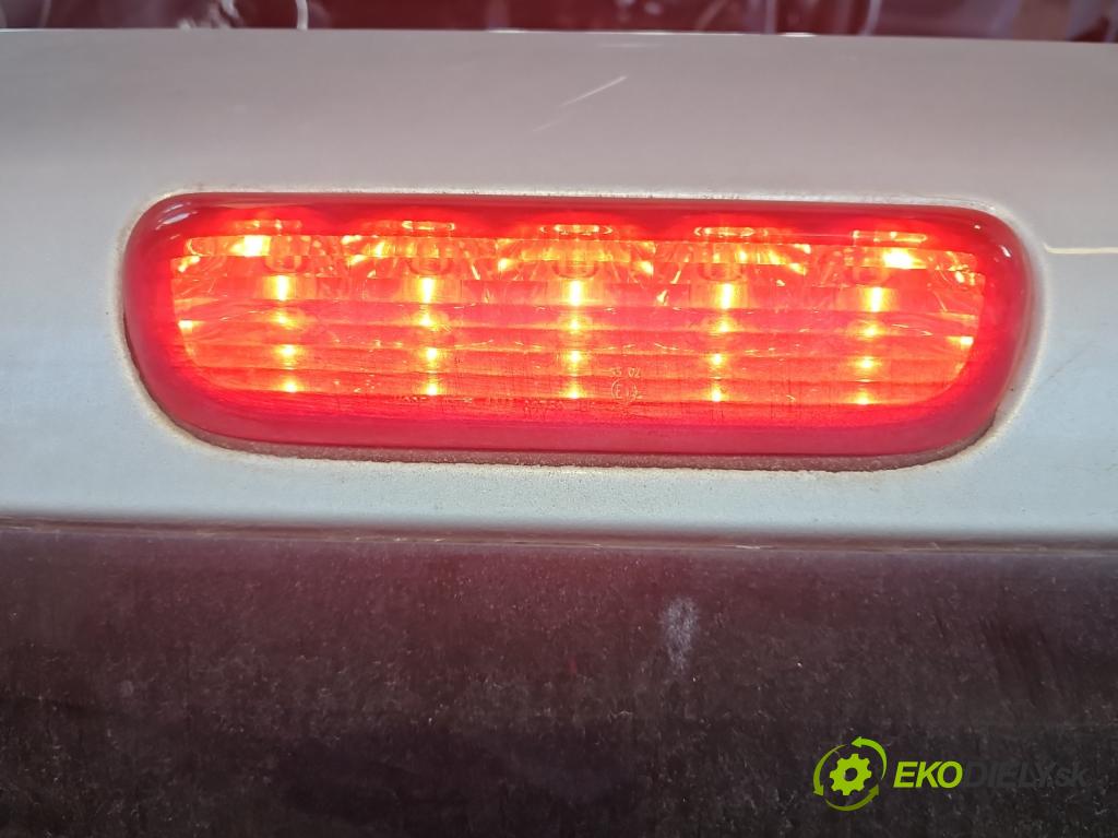 Hyundai H1 II 2007-2023 2.5 crdi 170 HP manual 125 kW 2497 cm3 5- světlo: stop: 92750-4H0