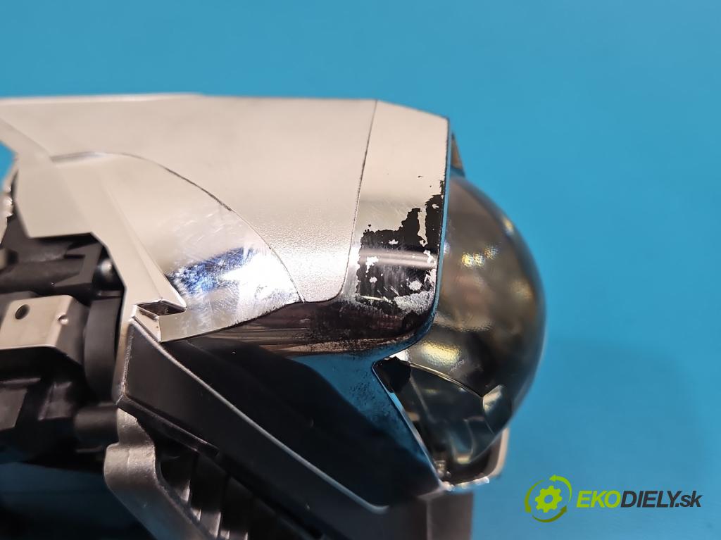 Audi Q7 2015- 3.0 TFSI CRE: 333KM: automatic 245 kW 2995 cm3 5- Šošovka reflektor: pravej časti 7970250001