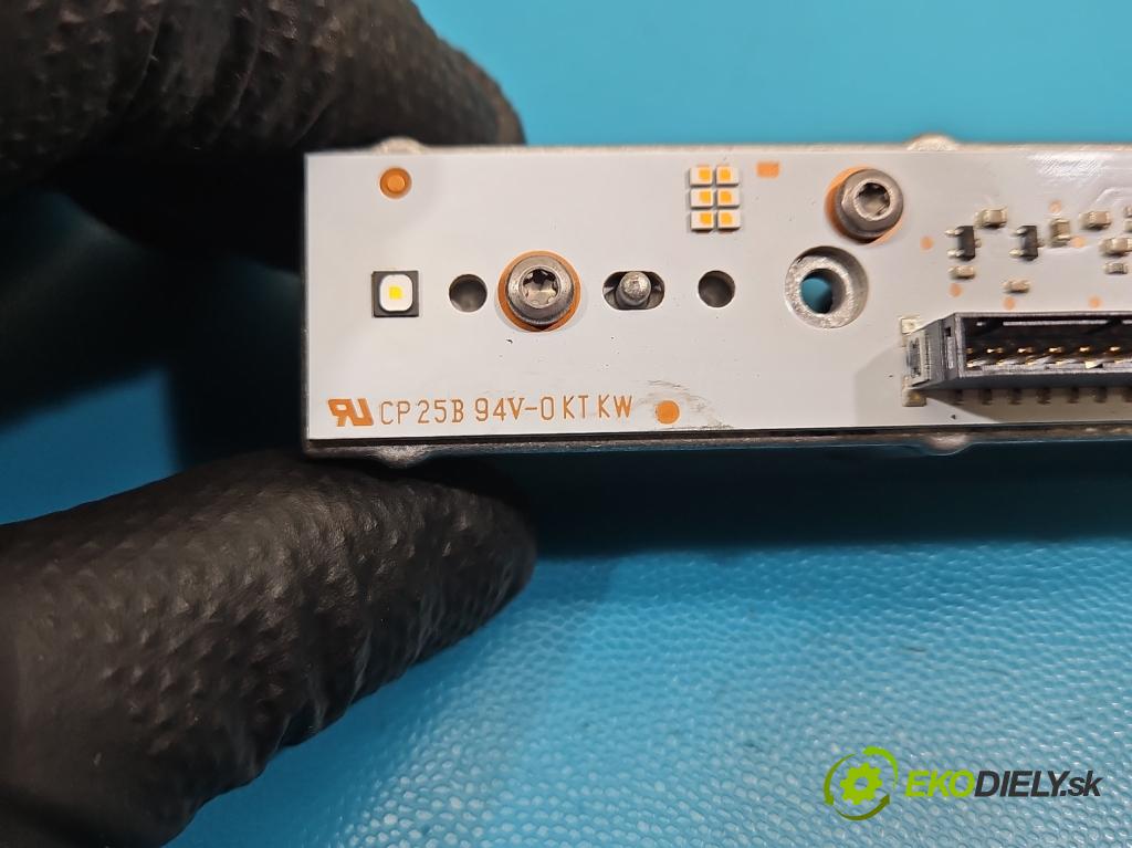 Audi Q7 2015- 3.0 TFSI CRE: 333KM: automatic 245 kW 2995 cm3 5- modul lampy: 6261300B