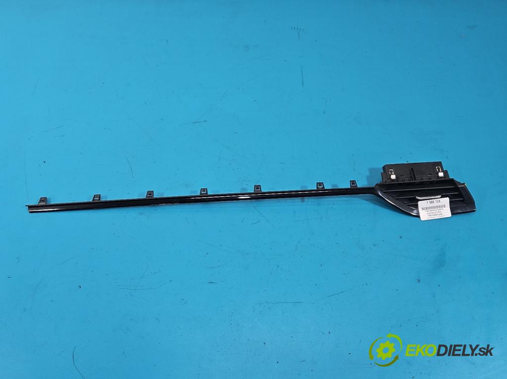 Skoda Octavia IV 2019- 2.0 TDI 116 hp manual 85 kW 1968 cm3 5- Mřížka: topení 5E4819702C