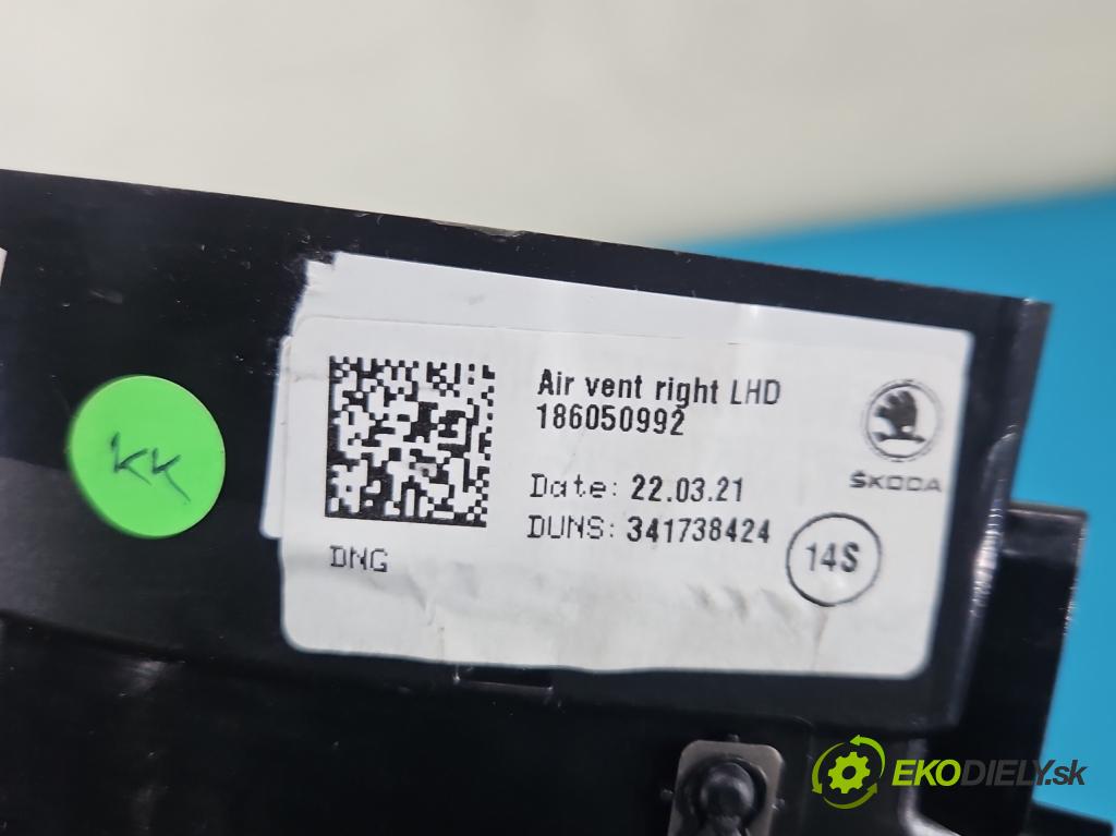 Skoda Octavia IV 2019- 2.0 TDI 116 hp manual 85 kW 1968 cm3 5- Mřížka: topení 5E4819702C