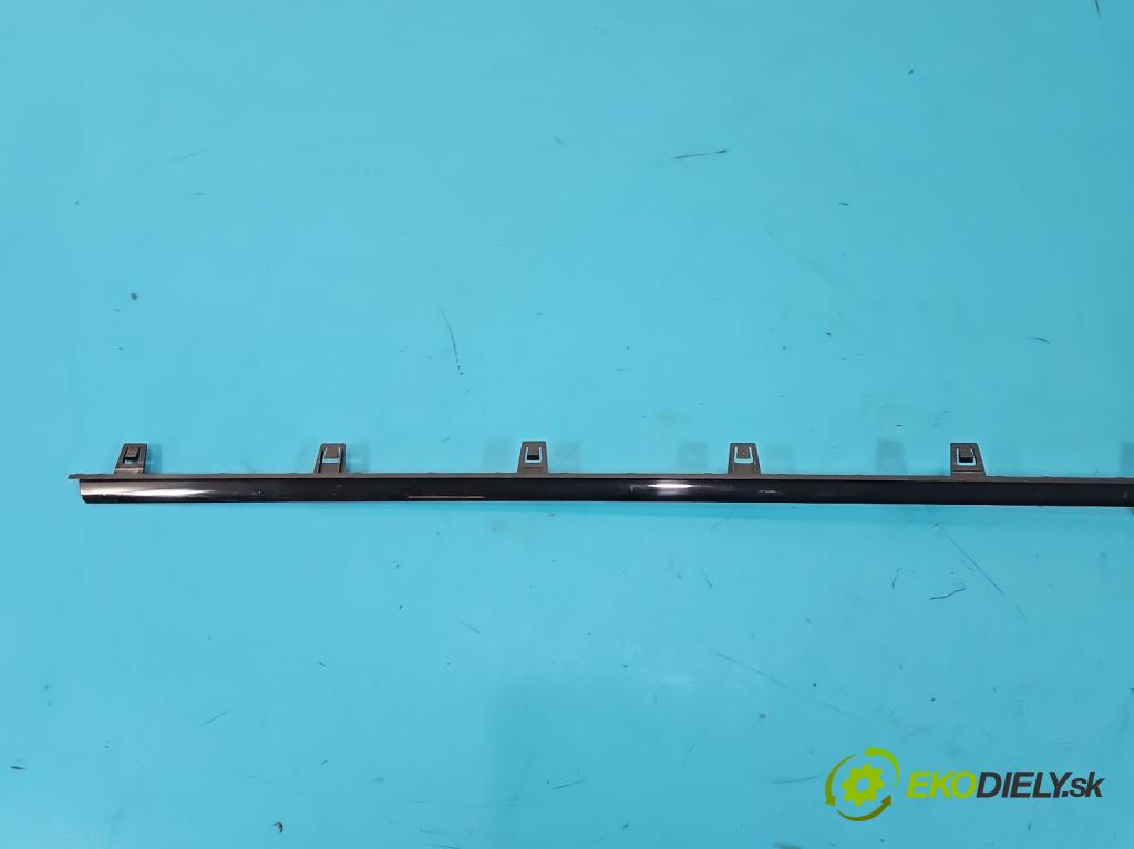 Skoda Octavia IV 2019- 2.0 TDI 116 hp manual 85 kW 1968 cm3 5- Mřížka: topení 5E4819702C