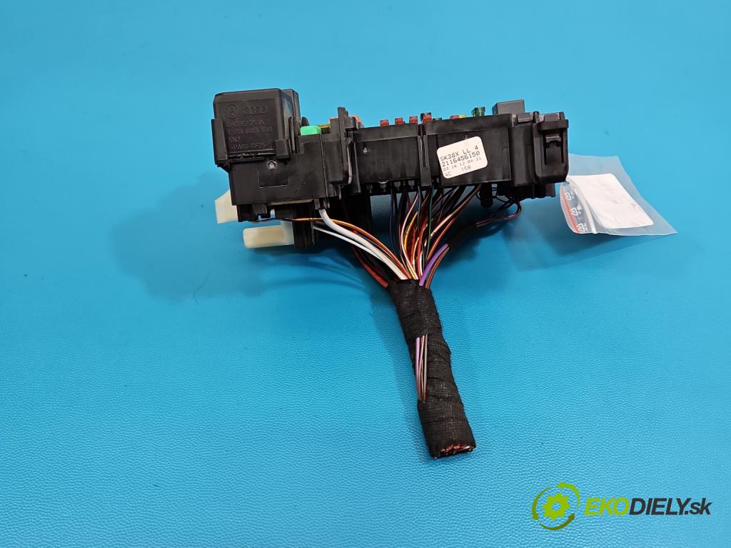 Skoda Octavia IV 2019- 2.0 TDI 116 hp manual 85 kW 1968 cm3 5- skříňka pojistková 5WA937615 (Pojistková skříňka)