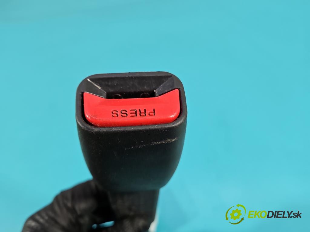 Hyundai H1 II 2007-2023 2.5 crdi 170 hp manual 125 kW 2497 cm3 5- stěna bezpečnost přední levý