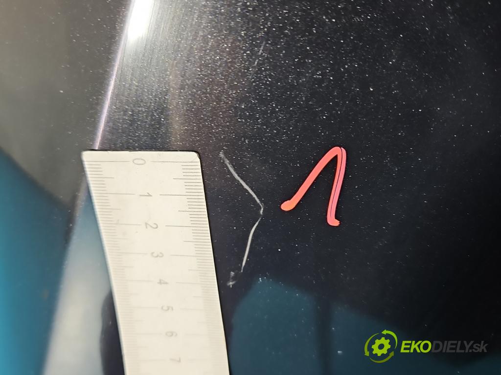 Ford Focus Mk3 2010-2018 1.6 tdci 105 HP manual 77 kW 1560 cm3 5- kapota predná