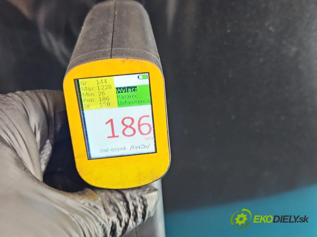 Ford Focus Mk3 2010-2018 1.6 tdci 105 HP manual 77 kW 1560 cm3 5- kapota predná