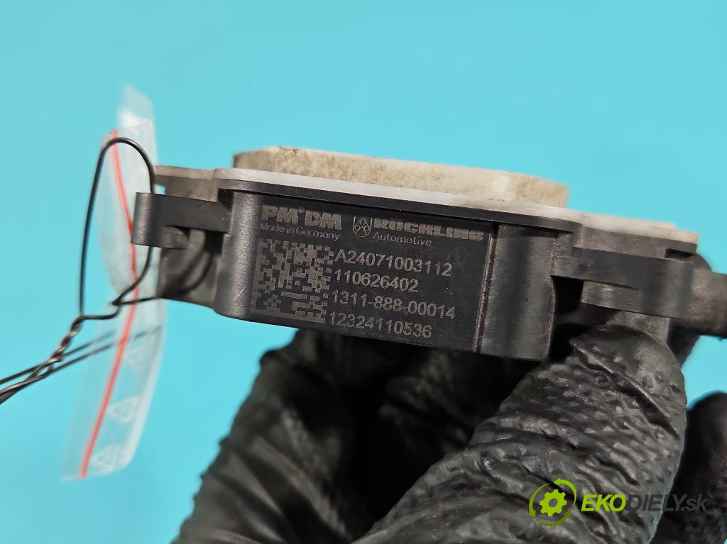 Ford Focus Mk3 2010-2018 1.6 tdci 105 HP manual 77 kW 1560 cm3 5- motor: ostatné A24071003112