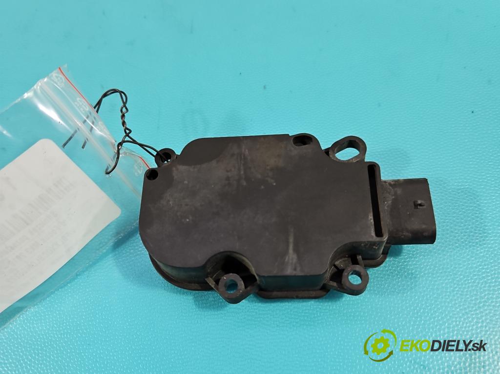 Ford Focus Mk3 2010-2018 1.6 tdci 105 HP manual 77 kW 1560 cm3 5- motor: ostatné A24071003112