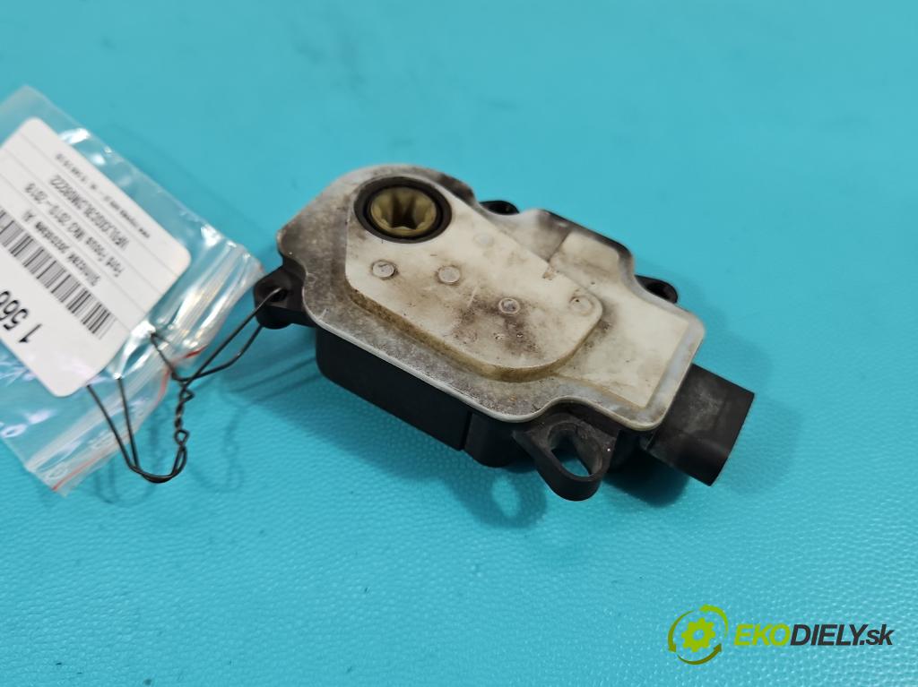 Ford Focus Mk3 2010-2018 1.6 tdci 105 HP manual 77 kW 1560 cm3 5- motor: ostatné A24071003112