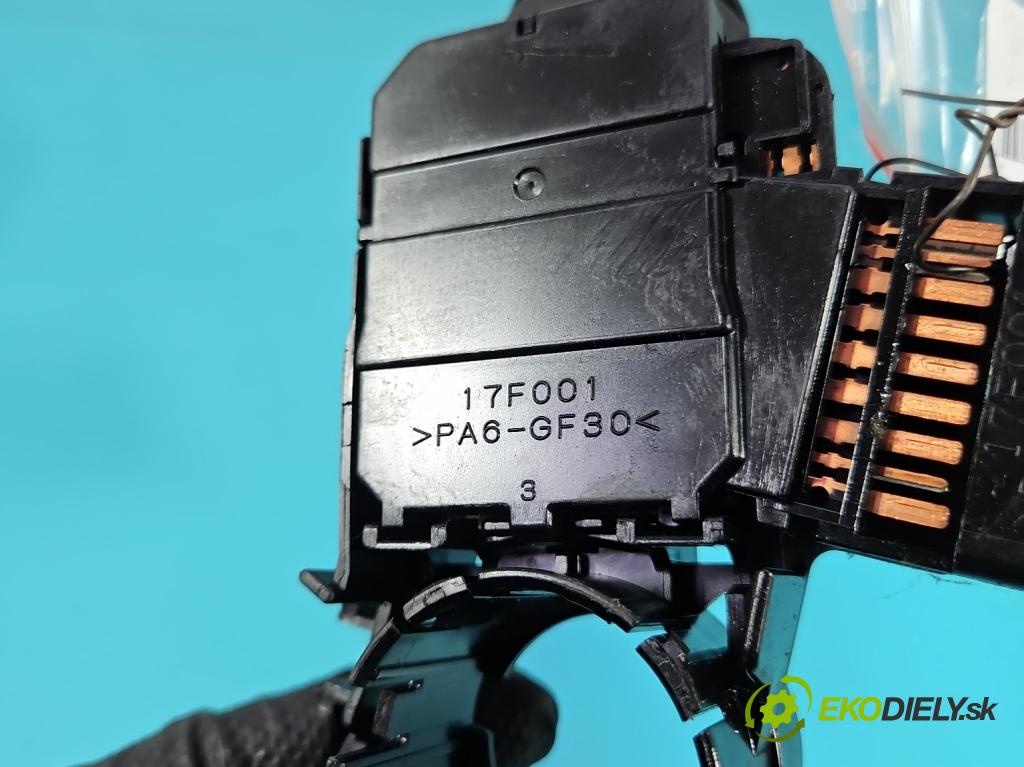 Toyota Yaris II 2005-2011 1.0 vvti 69KM manual 51 kW 998 cm3 3- prepínač komplex: 17F001 (Prepínacie páčky pod volantom)