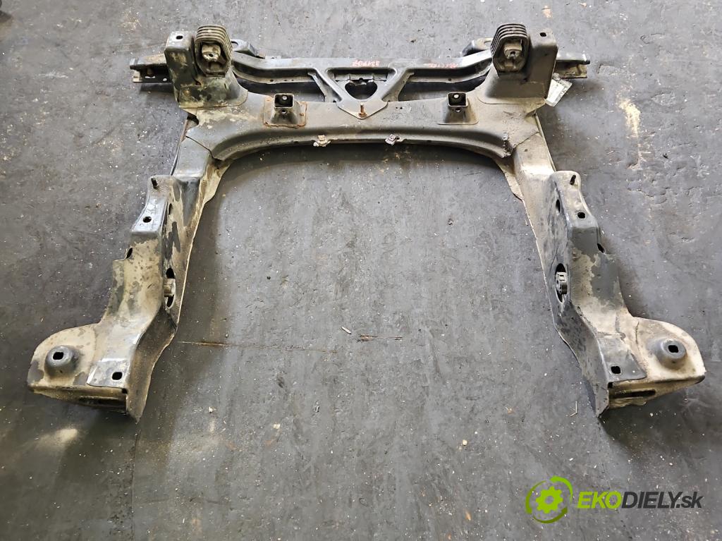 Mercedes B W245 2005-2011 2.0 cdi 140 hp automatic 103 kW 1992 cm3 5- výztuha motoru 