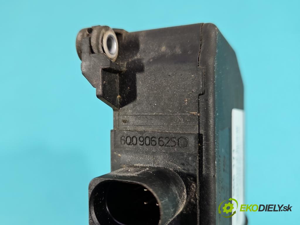 Vw Golf plus 1.9 tdi 105 hp manual 77 kW 1896 cm3 5- ventil magnetický: 6Q0906625 (Ventil ostatní)