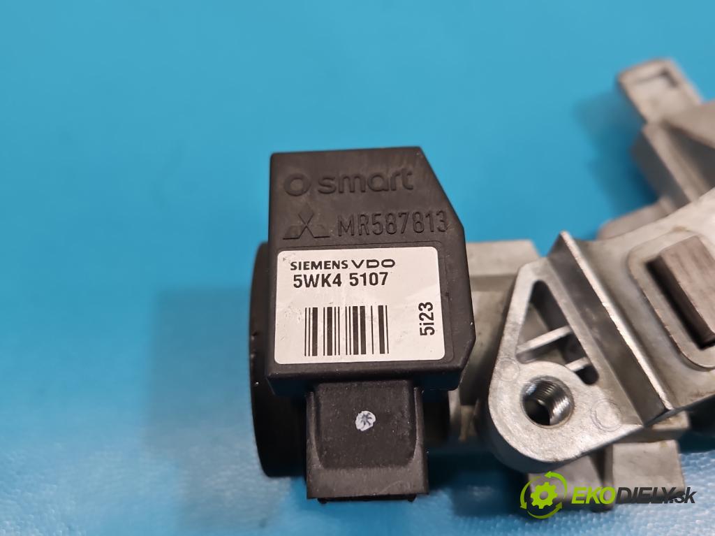 Mitsubishi Colt Z30 VI 2004-2012 1.3 16V 95 HP manual 70 kW 1332 cm3 5- riadiaca jednotka motora A1351505979