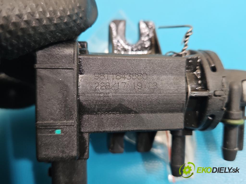 Peugeot 301 1.6 hdi 99 hp manual 73 kW 1560 cm3 4- ventil vakuum: 9811643880 (Ventil)