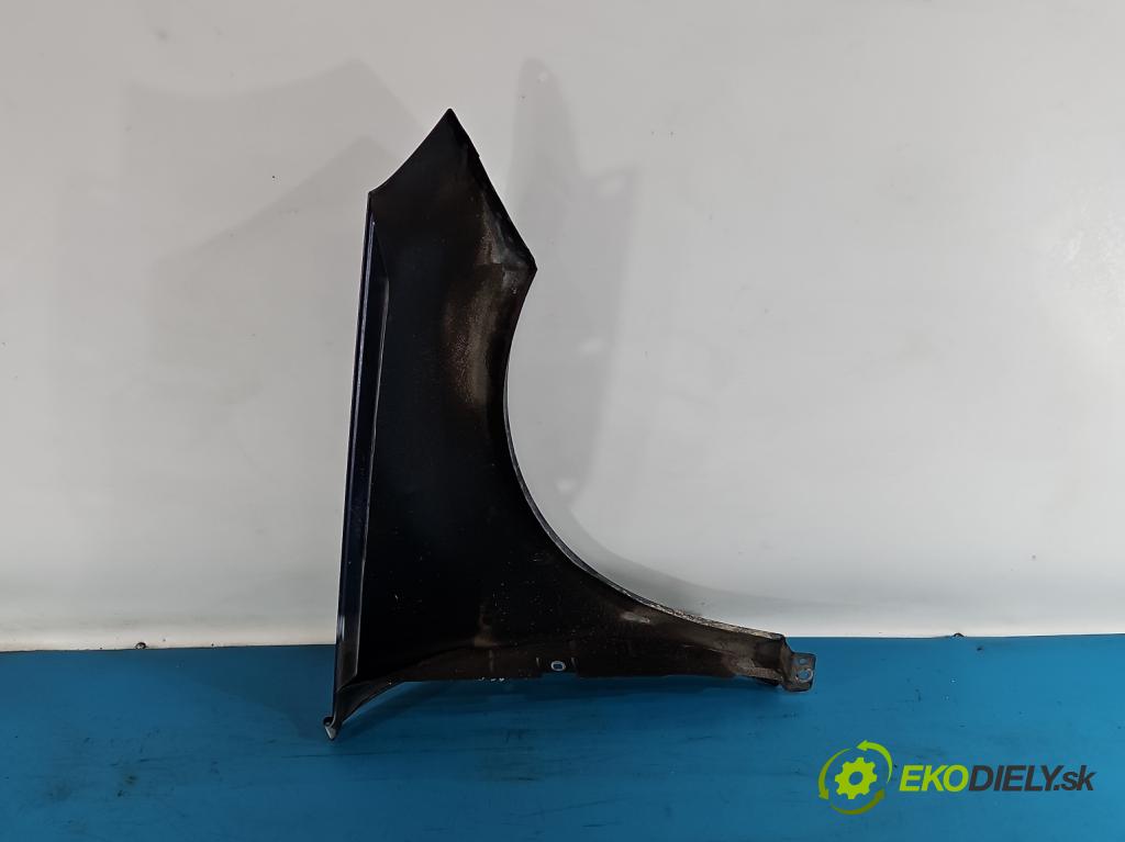 Mercedes B W245 2005-2011 2.0 cdi 140 HP automatic 103 kW 1992 cm3 5- blatník predné ľavý  (Blatník predný ľavý)