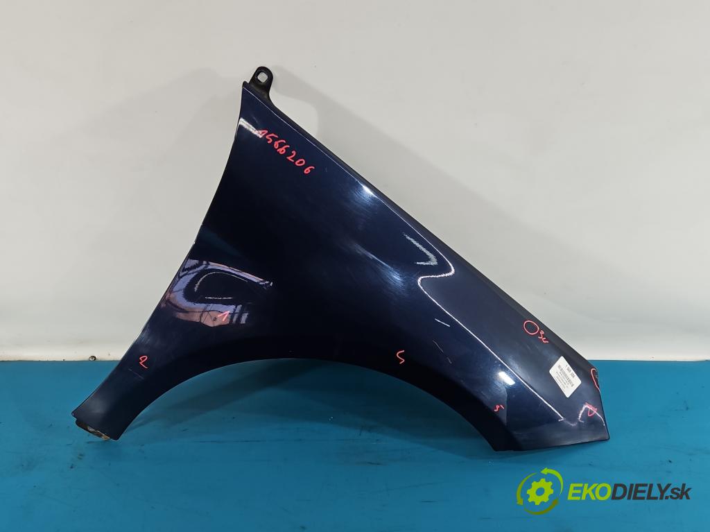 Mercedes B W245 2005-2011 2.0 cdi 140 hp automatic 103 kW 1992 cm3 5- blatnik přední pravý  (Klika dveří ostatní)