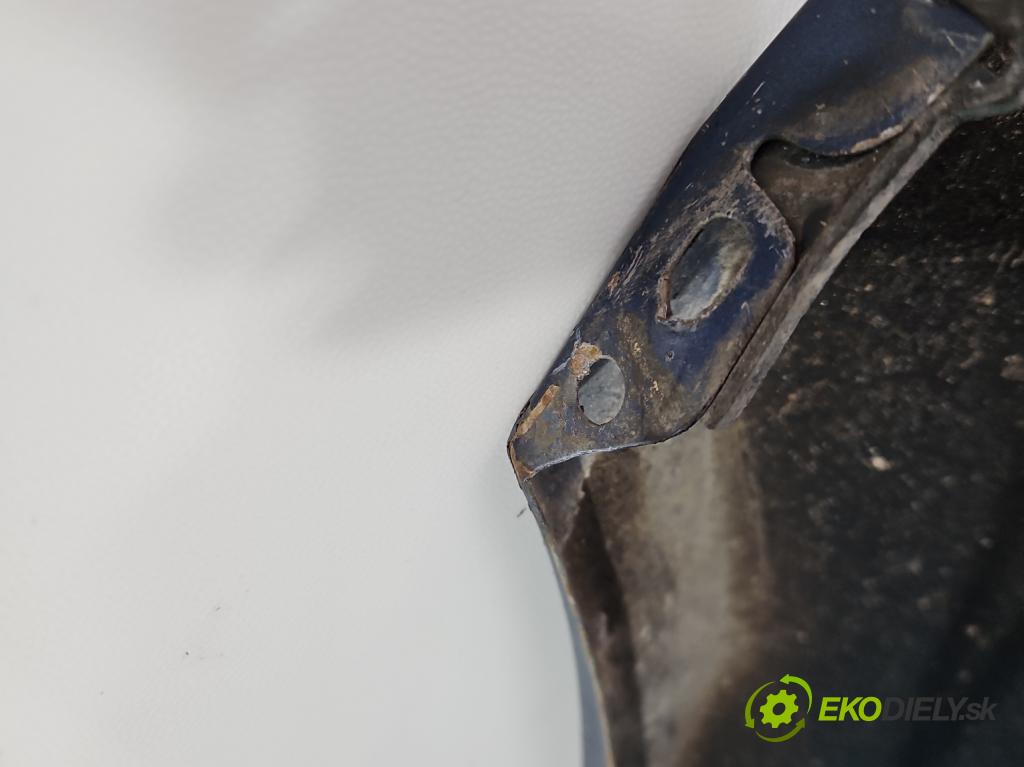 Mercedes B W245 2005-2011 2.0 cdi 140 hp automatic 103 kW 1992 cm3 5- blatnik přední pravý  (Klika dveří ostatní)