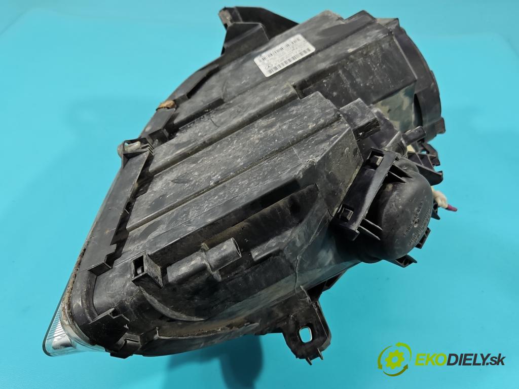 Mercedes B W245 2005-2011 2.0 cdi 140 HP automatic 103 kW 1992 cm3 5- Reflektor: ľavý A1698201761 (Kľučka dverí ostatné)