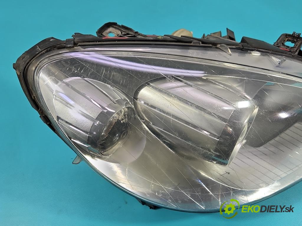 Mercedes B W245 2005-2011 2.0 cdi 140 HP automatic 103 kW 1992 cm3 5- Reflektor: pravý A1698207861 (Svetlo predné pravé)