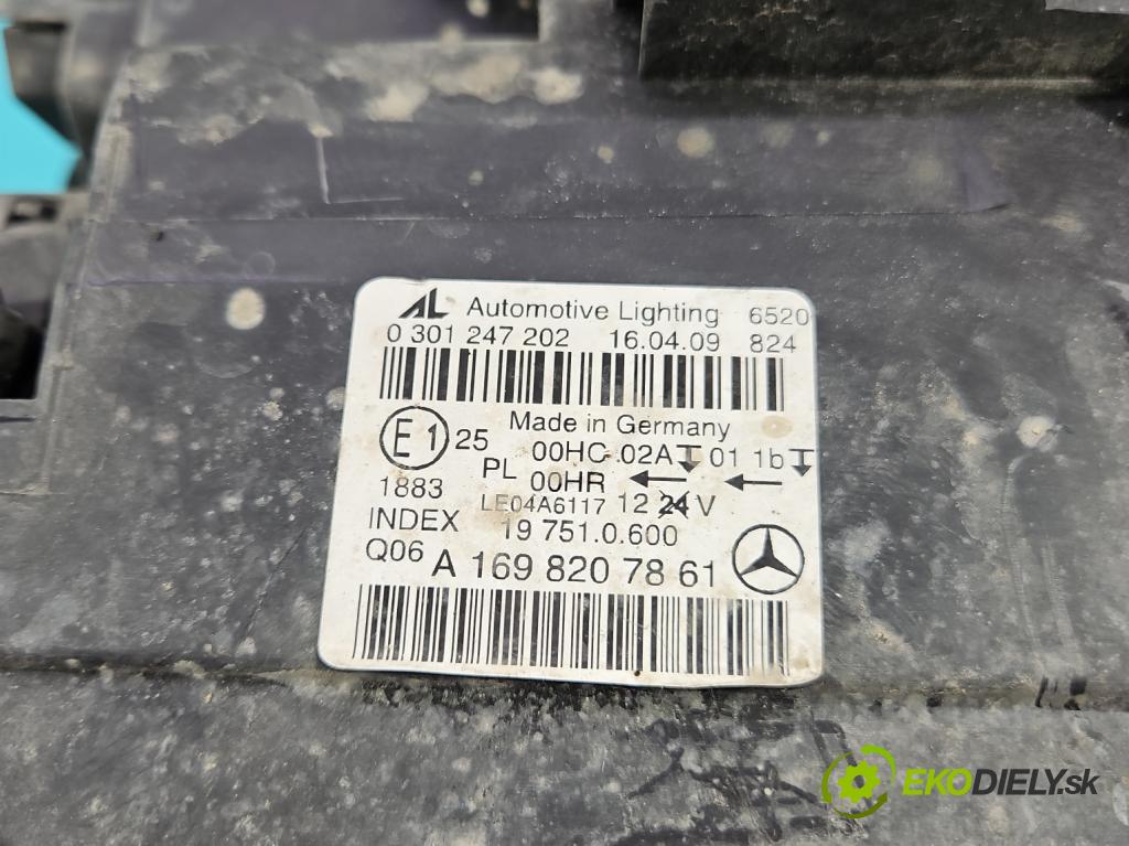 Mercedes B W245 2005-2011 2.0 cdi 140 HP automatic 103 kW 1992 cm3 5- Reflektor: pravý A1698207861 (Svetlo predné pravé)