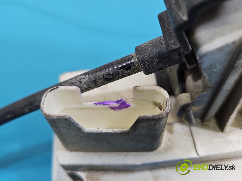 Mercedes B W245 2005-2011 2.0 cdi 140 HP automatic 103 kW 1992 cm3 5- zámok predné pravý 1697202835