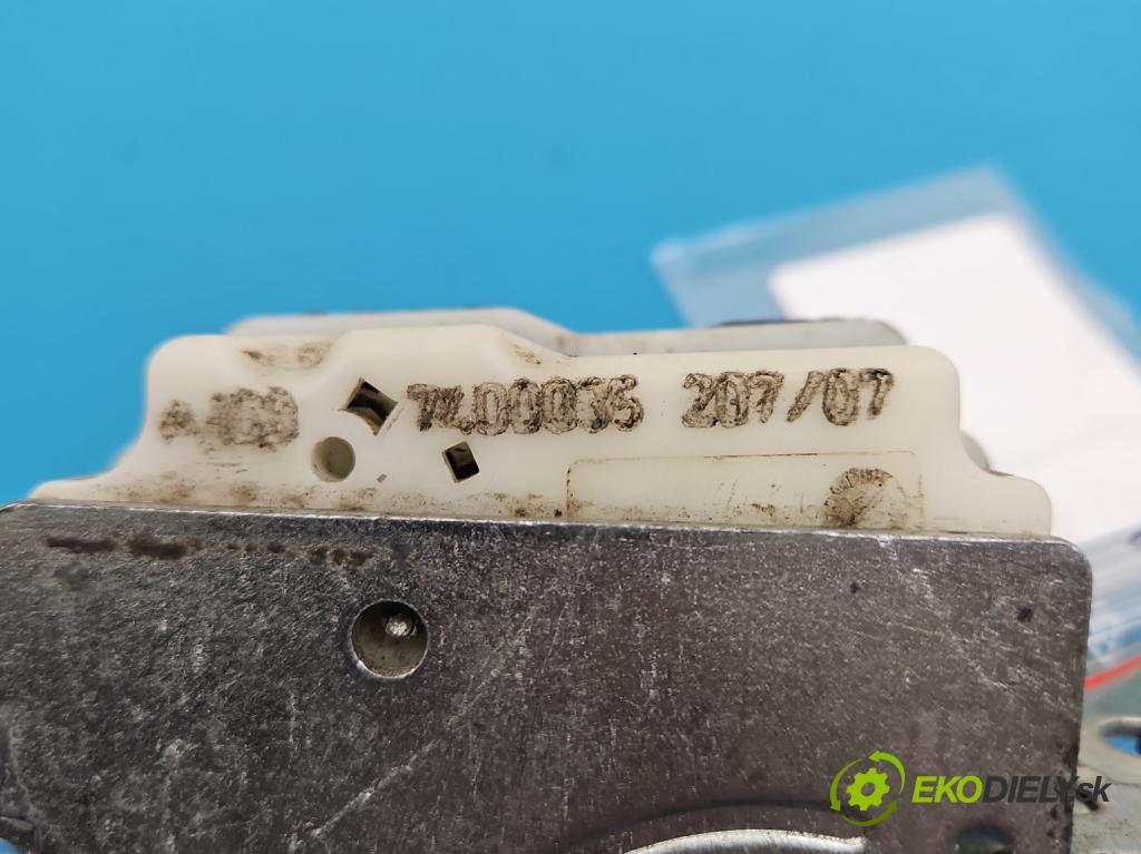 Mercedes B W245 2005-2011 2.0 cdi 140 HP automatic 103 kW 1992 cm3 5- zámok kufrové dvere zadné 7400035