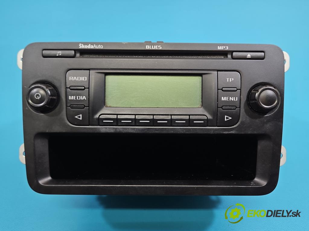 Skoda Roomster 1.4 16V 86 hp manual 63 kW 1390 cm3 5- Radio továrna: 5J0035152A