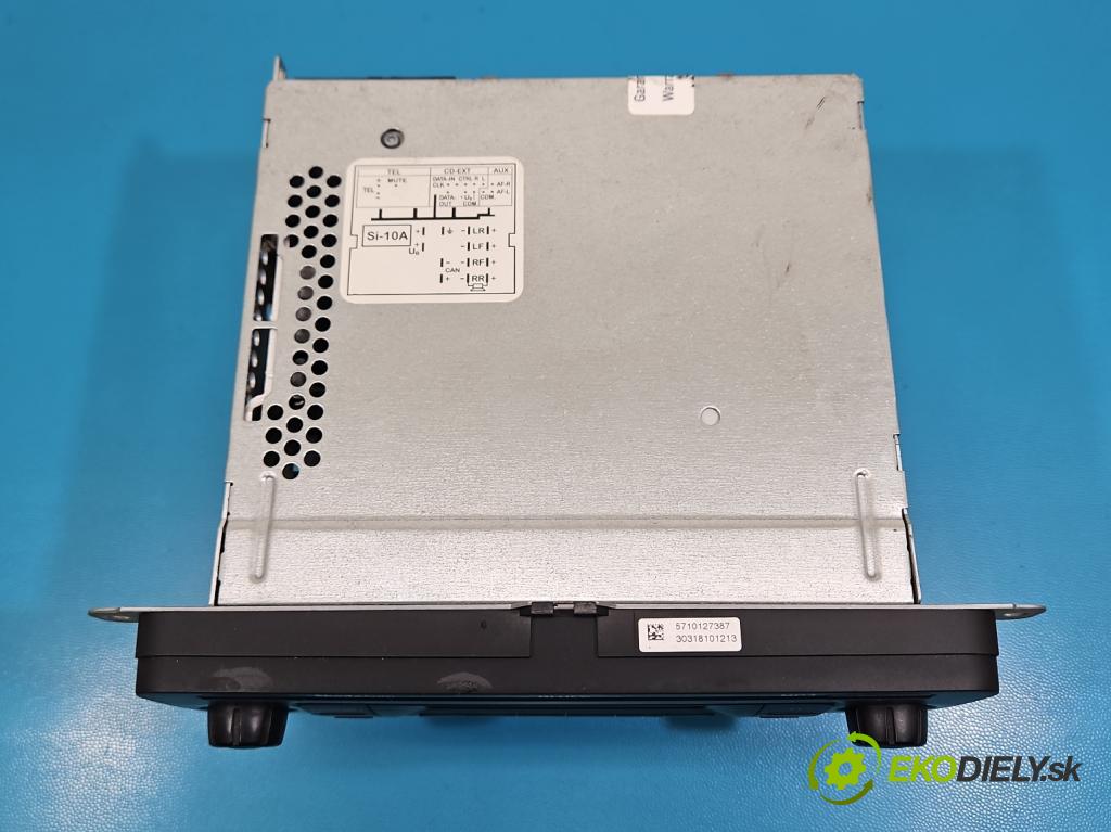 Skoda Roomster 1.4 16V 86 hp manual 63 kW 1390 cm3 5- Radio továrna: 5J0035152A