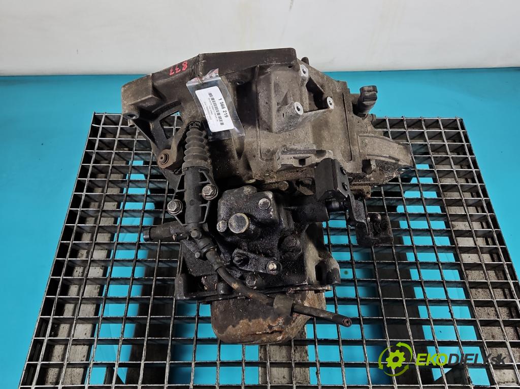 Fiat Albea 1.2 16V 80 HP manual 59 kW 1242 cm3 4- prevodovka stupeň,rýchlosť manual