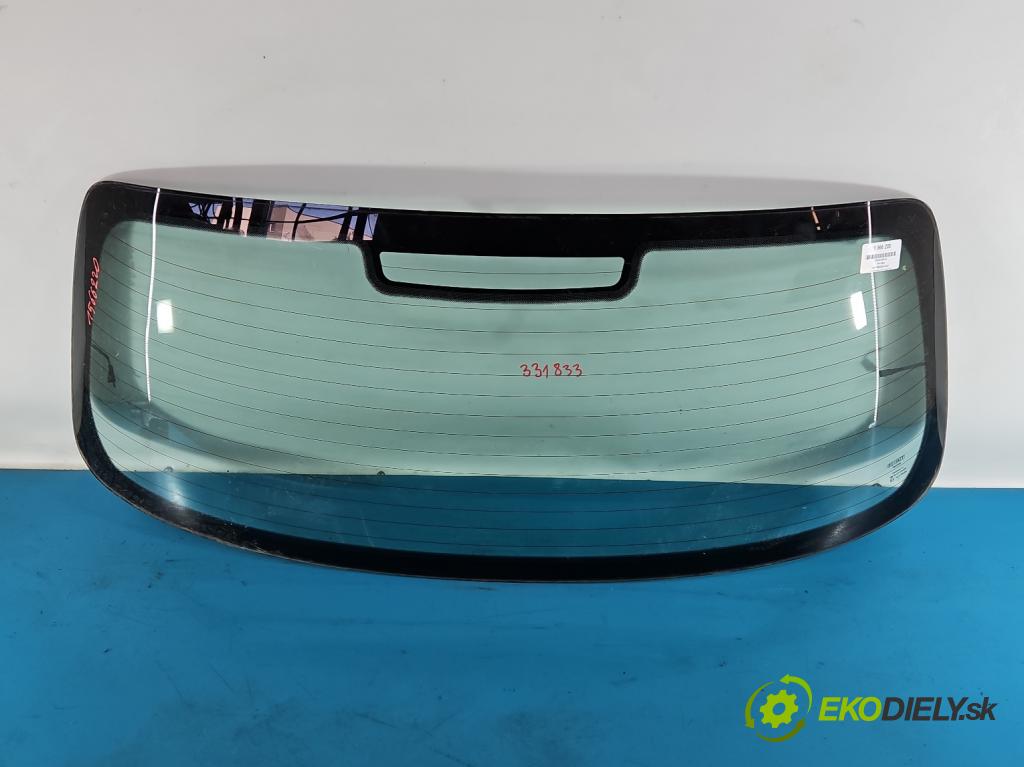 Fiat Albea 1.2 16V 80 HP manual 59 kW 1242 cm3 4- sklo zadná  (Sklo zadné)