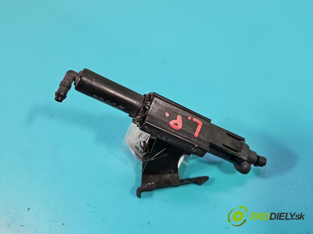 Ford Focus Mk3 2010-2018 1.6 tdci 105 hp manual 77 kW 1560 cm3 5- ostřikovač reflektor: levý BM51-13L015-AC (Motorek ostřikovačů)