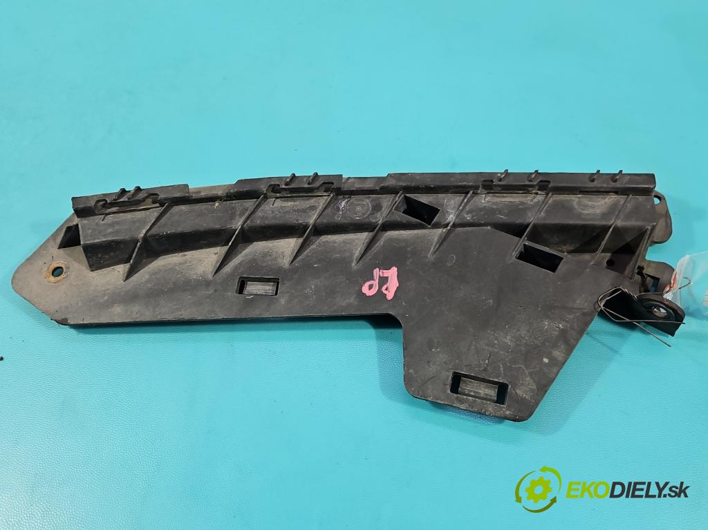 Volvo V70 III 2007-2016 2.0 16V 145 hp manual 107 kW 1999 cm3 5- Boty: nárazníku přední levý 30796387