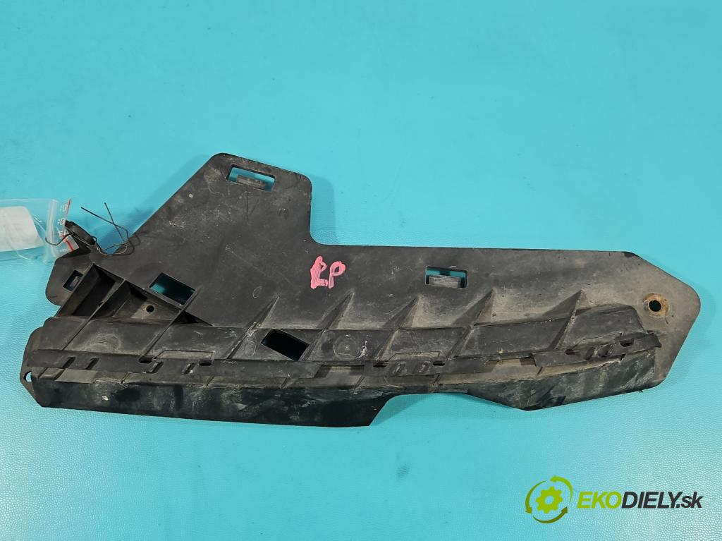 Volvo V70 III 2007-2016 2.0 16V 145 hp manual 107 kW 1999 cm3 5- Boty: nárazníku přední levý 30796387