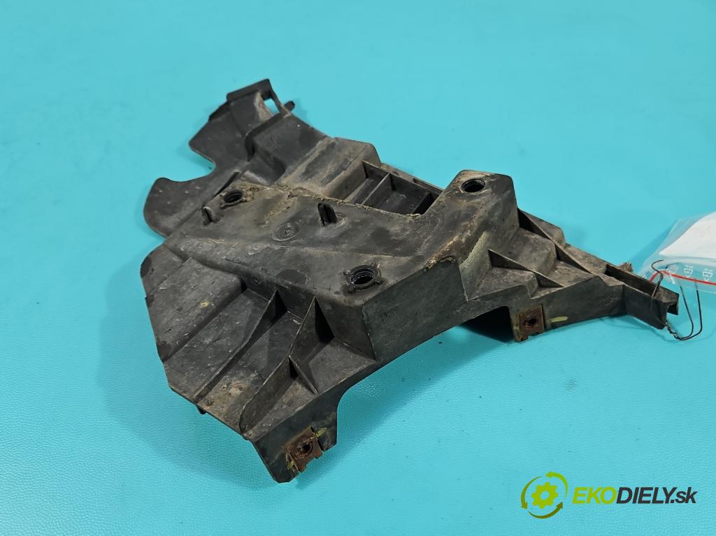 Volvo V70 III 2007-2016 2.0 16V 145 HP manual 107 kW 1999 cm3 5- Boty: nárazník predné pravý 31265345