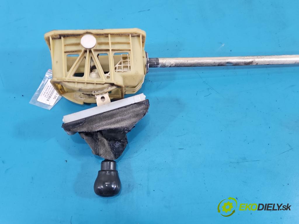 Opel Vectra B 1995-2002 1.8 16V 116 HP manual 85 kW 1799 cm3 4- Páka: Změny: stupeň,rýchlosť 90446897 (Rýchlostná páka (kulisa))