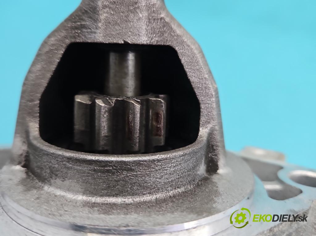 Toyota Yaris II 2005-2011 1.0 vvti 69KM manual 51 kW 998 cm3 3- startér:  (Startér)