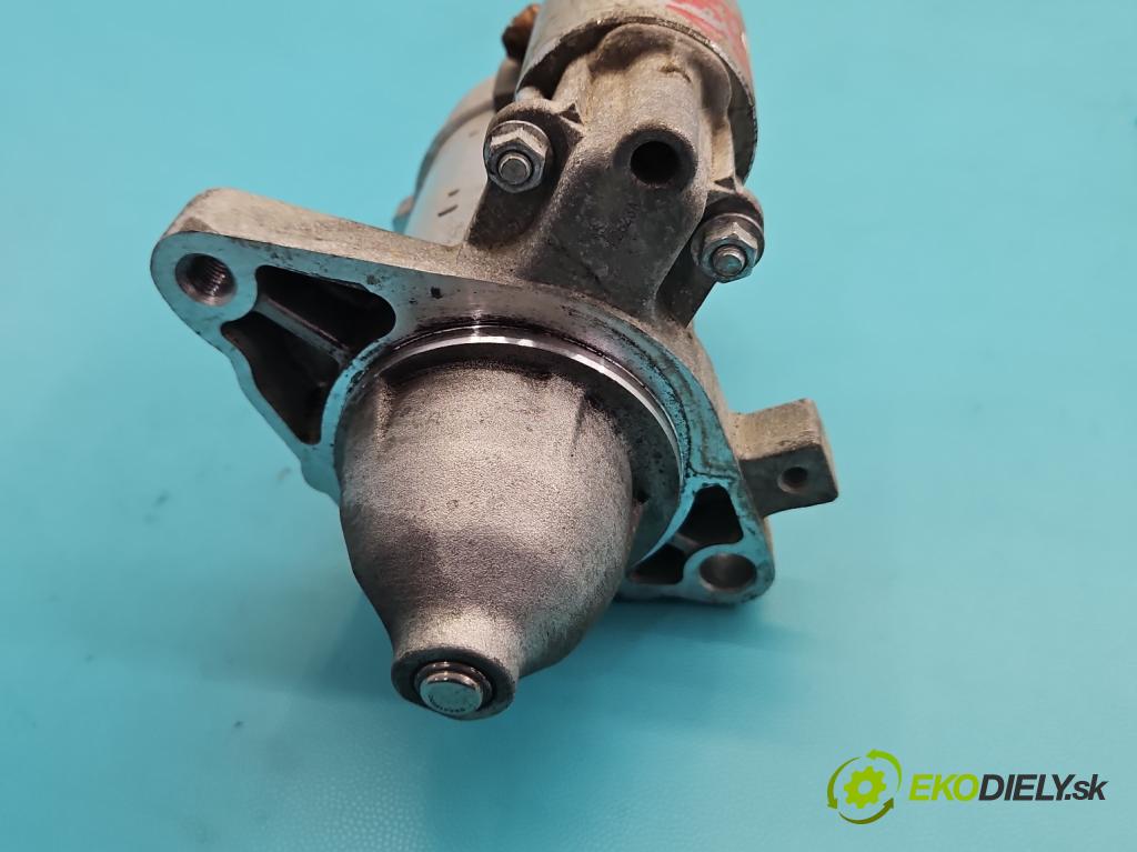 Toyota Yaris II 2005-2011 1.0 vvti 69KM manual 51 kW 998 cm3 3- startér:  (Startér)