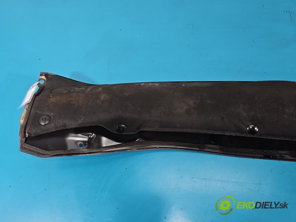 Hyundai H1 II 2007-2023 2.5 crdi 170 HP manual 125 kW 2497 cm3 5- torpédo  (Torpédo (plast pod čelným sklom))