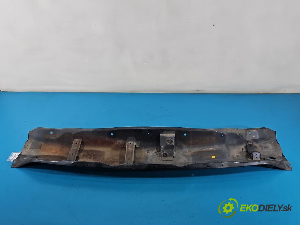 Hyundai H1 II 2007-2023 2.5 crdi 170 HP manual 125 kW 2497 cm3 5- torpédo  (Torpédo (plast pod čelným sklom))