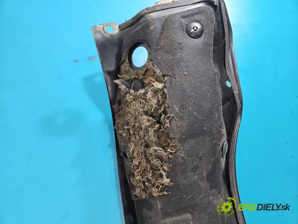 Hyundai H1 II 2007-2023 2.5 crdi 170 HP manual 125 kW 2497 cm3 5- torpédo  (Torpédo (plast pod čelným sklom))