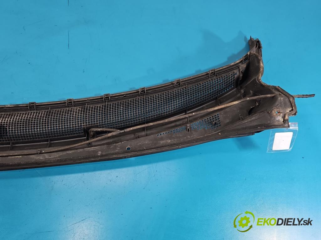 Hyundai H1 II 2007-2023 2.5 crdi 170 HP manual 125 kW 2497 cm3 5- torpédo 86151-4H000 (Torpédo (plast pod čelným sklom))